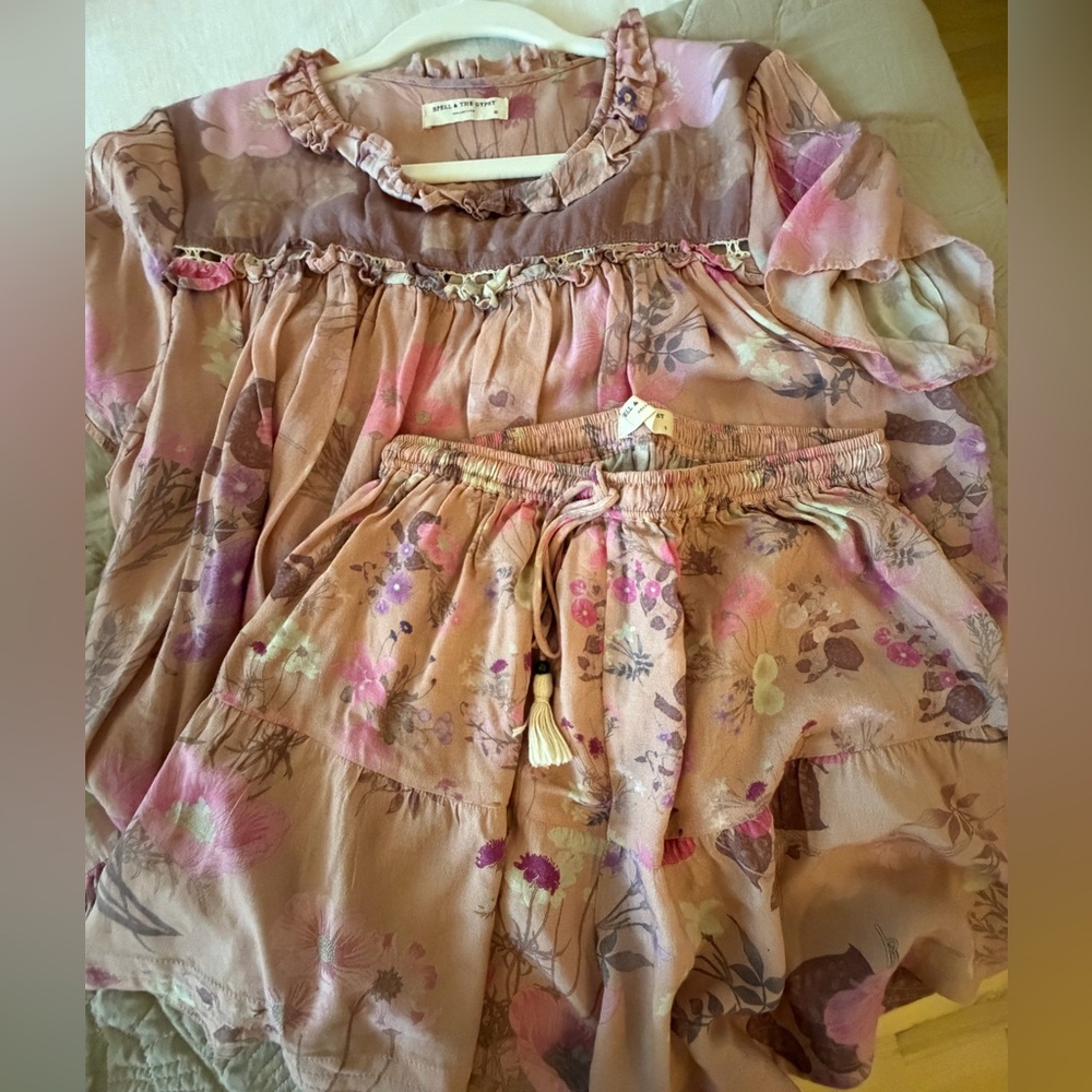 Spell & the Gypsy Top and Shorts Set Sz XS & Sm